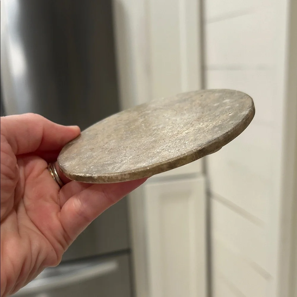 Vintage Gold Marble Round Beveled Edge Coasters Set of Four
